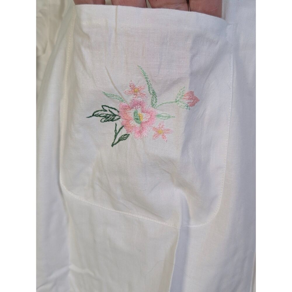 Vintage Embroidered Cottagecore Apron White Cotton Floral Ruffle New - Picture 7 of 9
